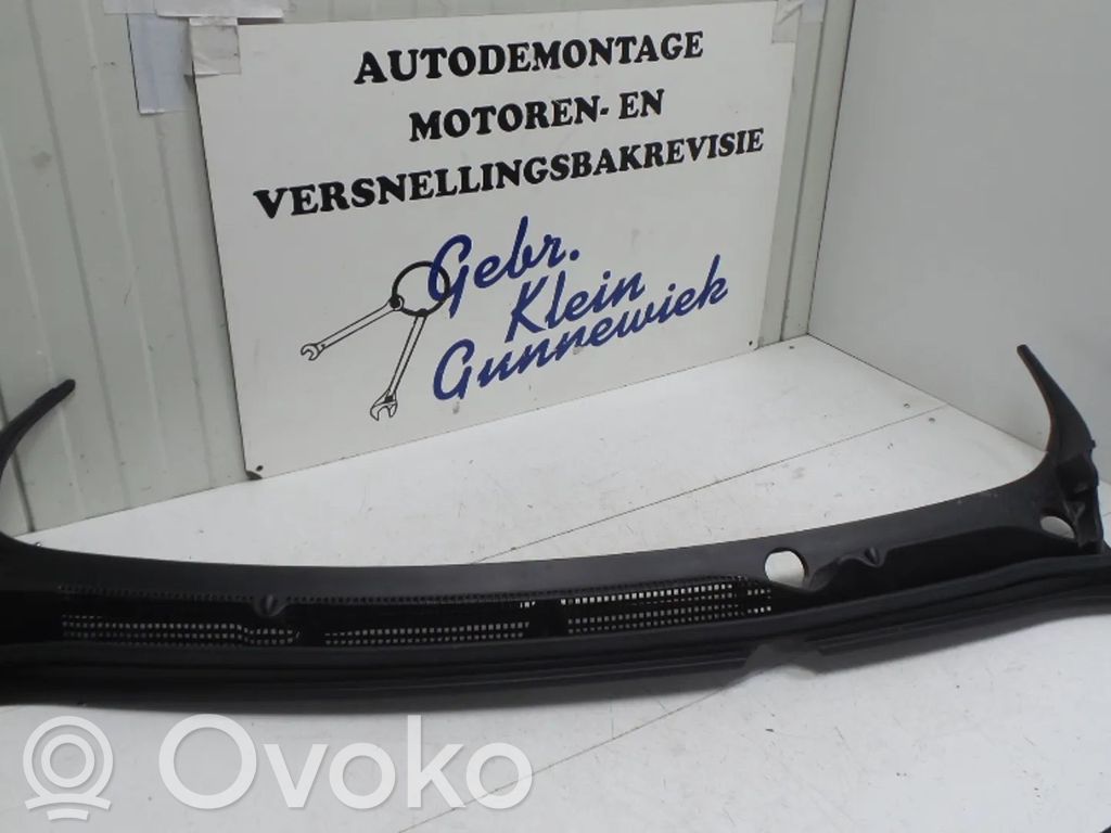 Opel Karl Podszybie przednie 