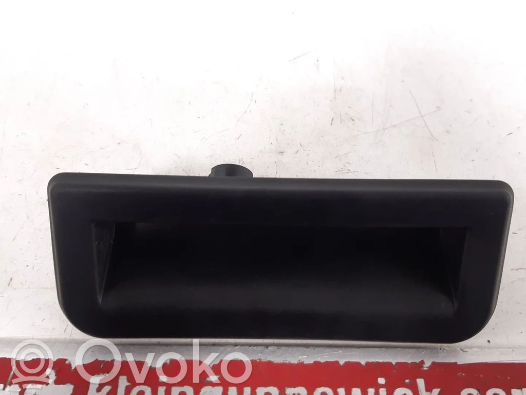 Manecilla para abrir la puerta trasera   6V0827566