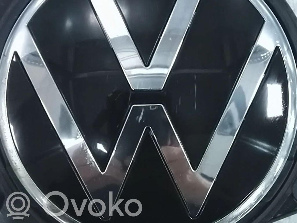 Volkswagen T-Roc Uchwyt / Rączka otwierania klapy tylnej bagażnika 
