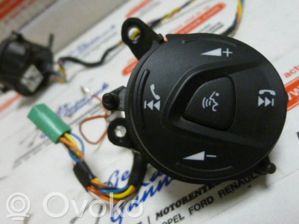Ford Kuga II Altra parte interiore 