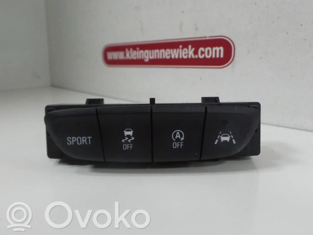 Vauxhall Astra K Other interior part 