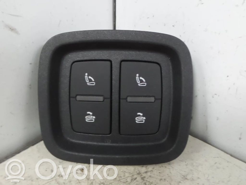 Audi Q7 4M Otros repuestos del interior 