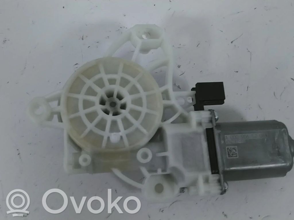 Silnik regulatora szyby drzwi przednich   A0009065706,A0009062810