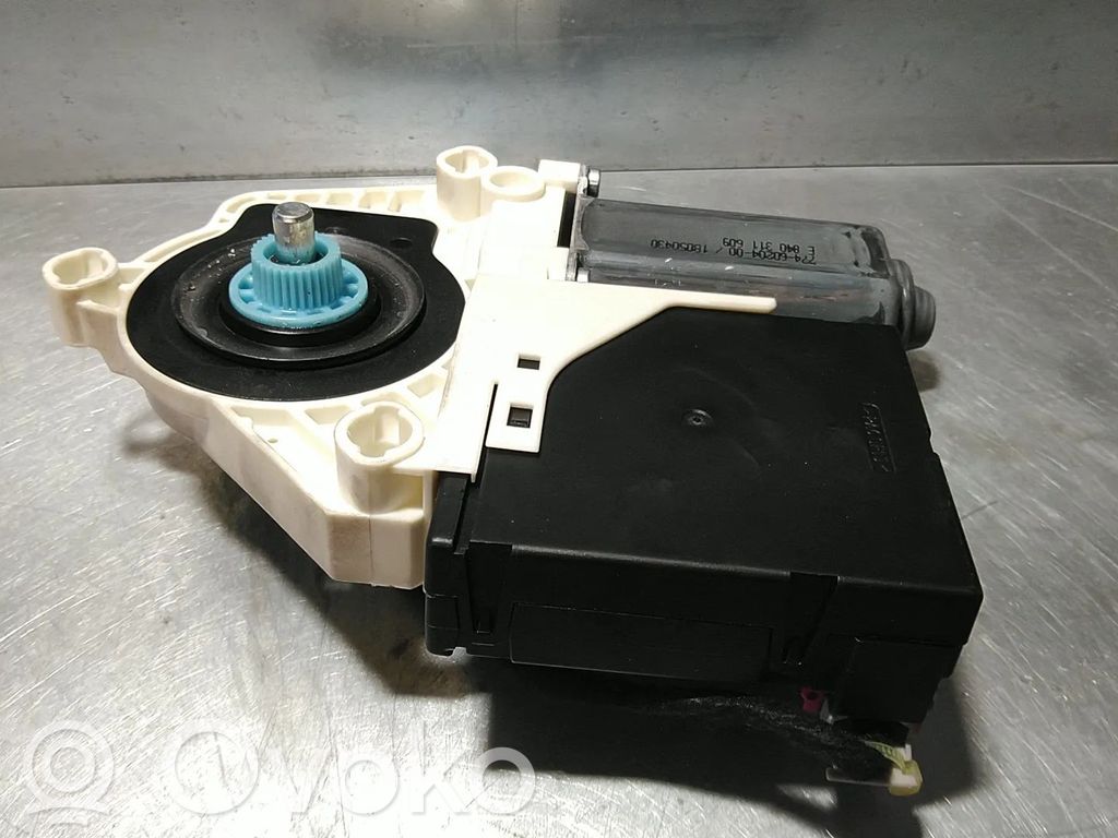 Seat Leon (1P) Silnik regulatora szyby drzwi przednich 