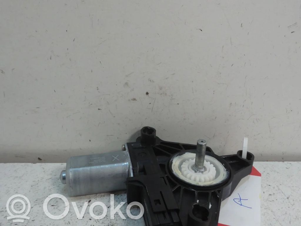 Volvo V40 Motor macara geam ușă față 