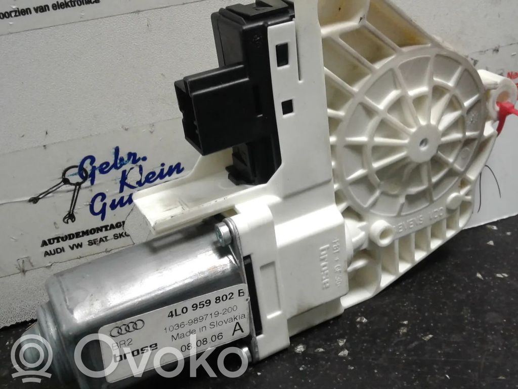 Audi Q7 4L Moteur de lève-vitre de porte avant 