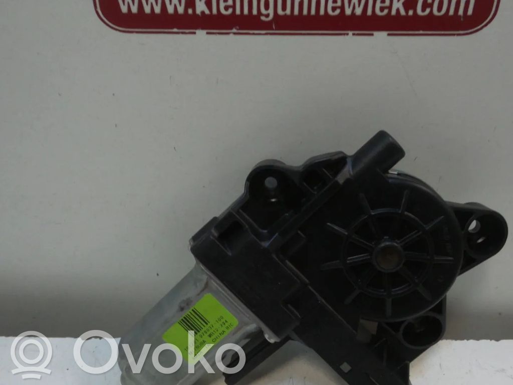Ford Kuga I Silnik regulatora szyby drzwi przednich 