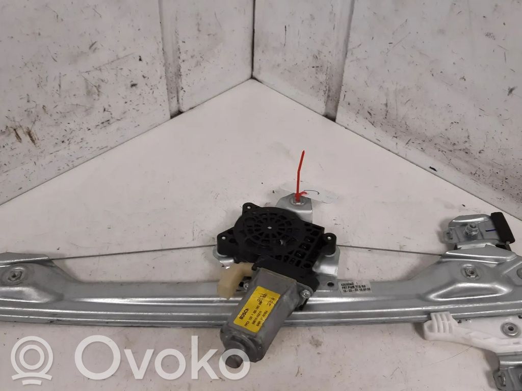 Opel Karl Silnik regulatora szyby drzwi przednich 