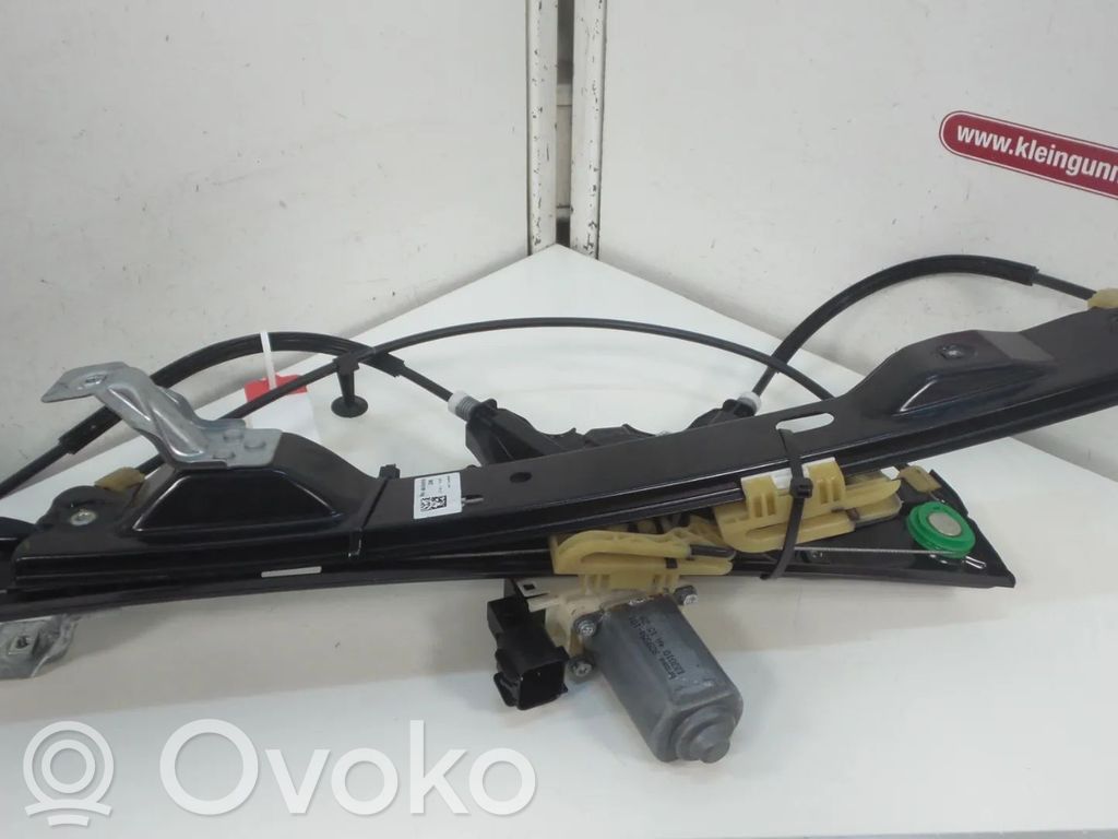 Ford Focus Front door window regulator motor 
