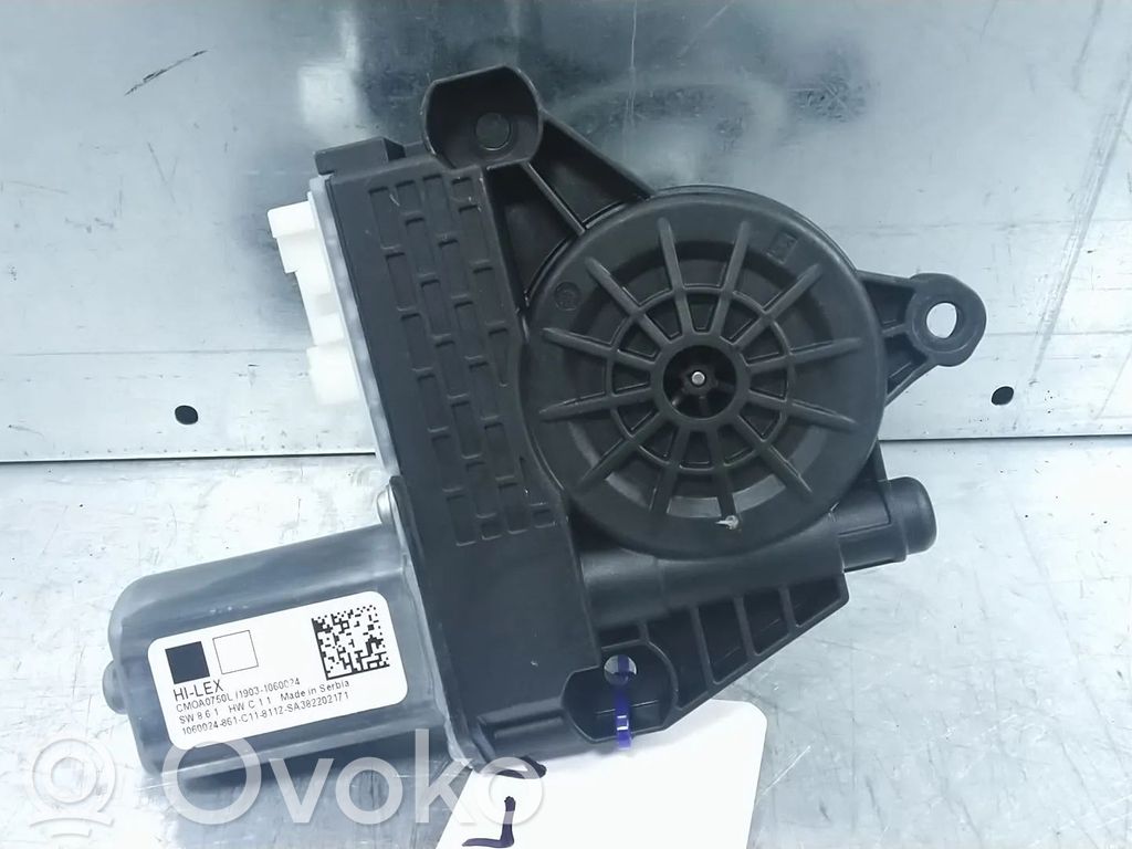 BMW 1 F40 Silnik regulatora szyby drzwi przednich 