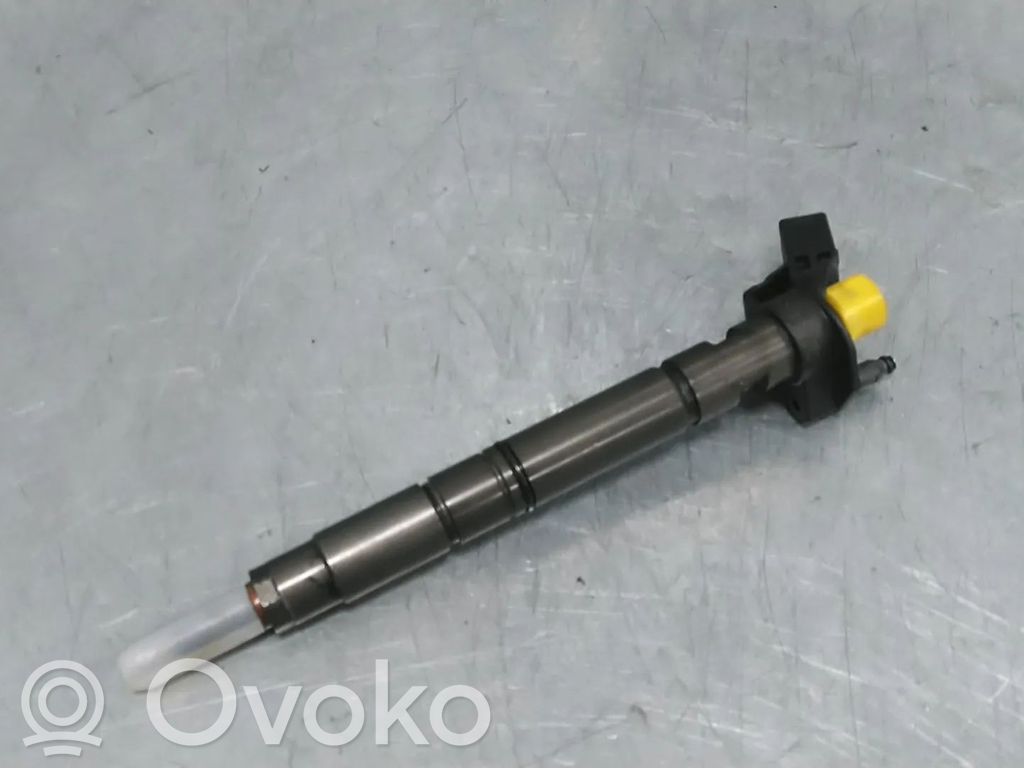 Audi Q7 4M Fuel injector 