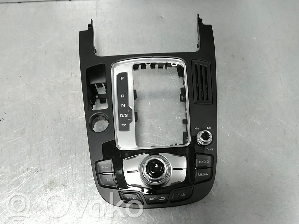 Audi Q5 SQ5 8R Altra parte interiore 