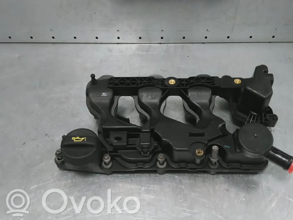 Opel Vivaro Copertura per bilanciere albero a camme 