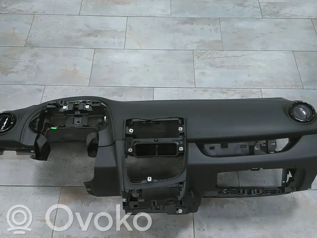 Renault Clio IV Dashboard 