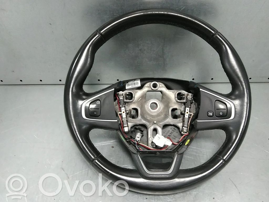 Volant   484000110R