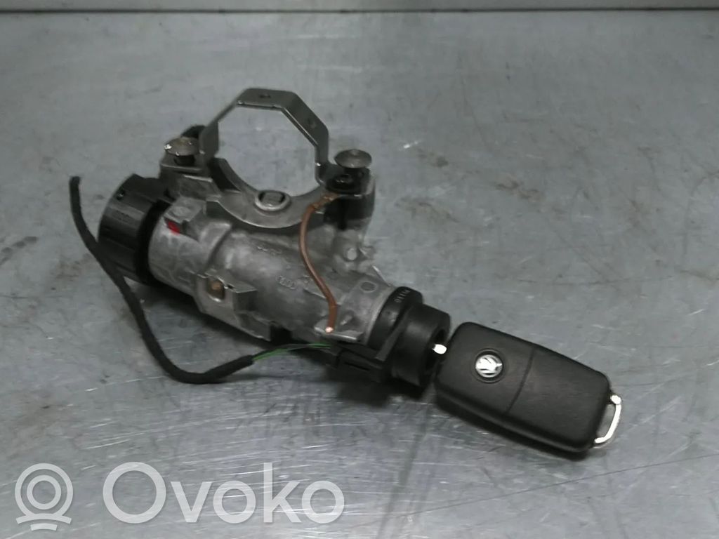 Volkswagen Polo V 6R Butuc cheie contact 
