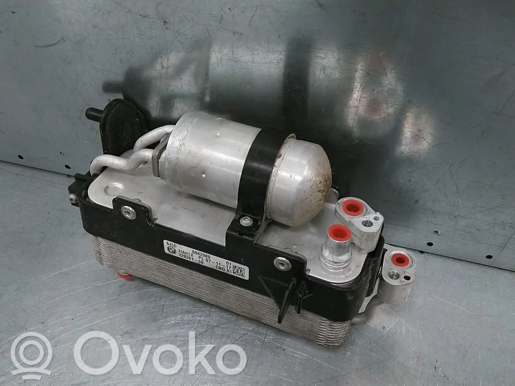 BMW 5 G30 G31 G38 Radiator ulei motor 