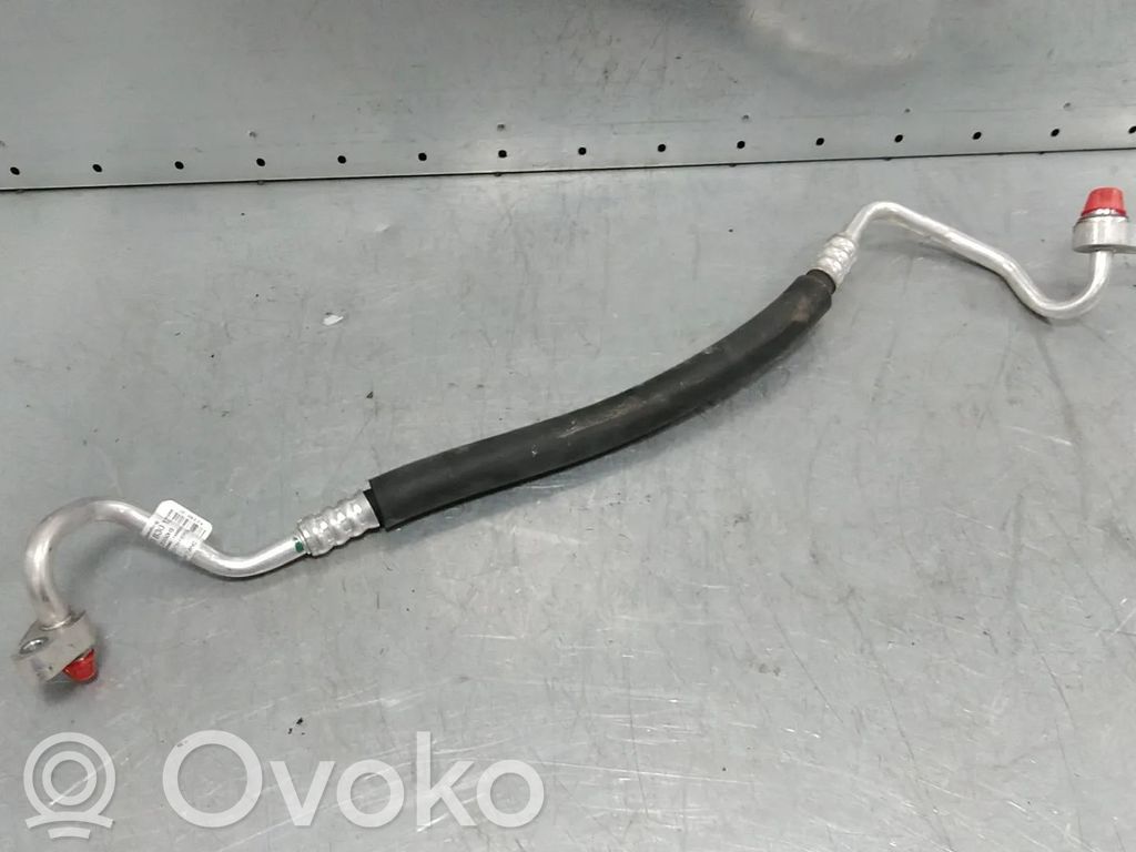 Mercedes-Benz E W213 Ilmastointilaitteen putki (A/C)