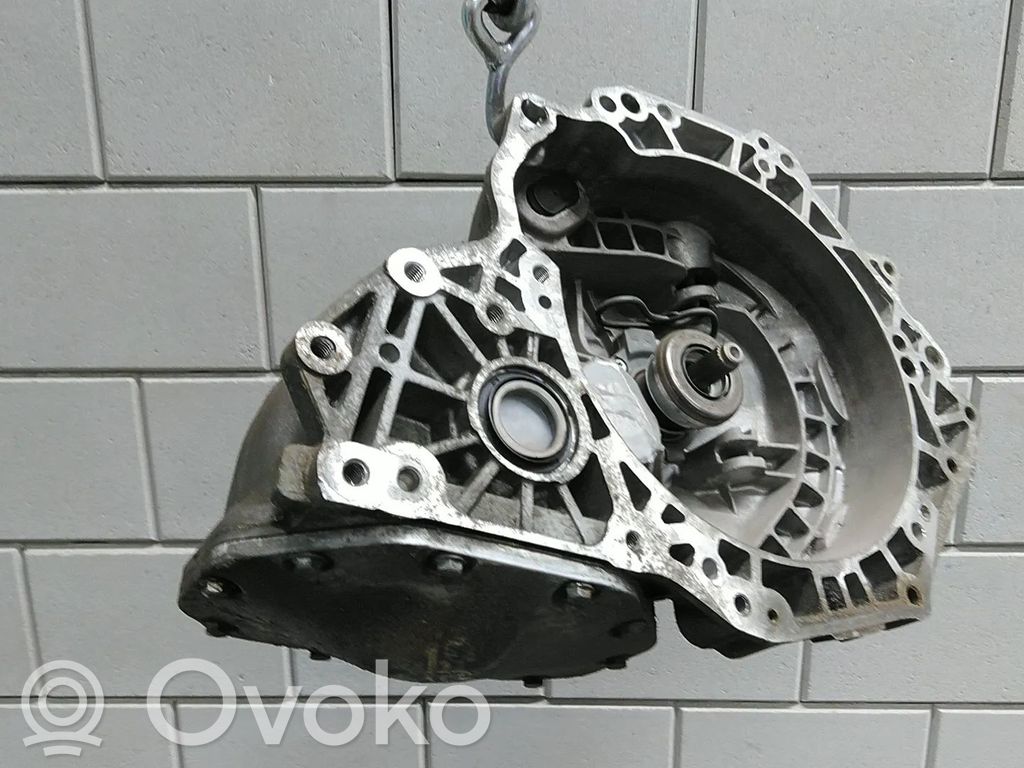 Opel Corsa D Mehāniska 5 ātrumu pārnesumkārba 