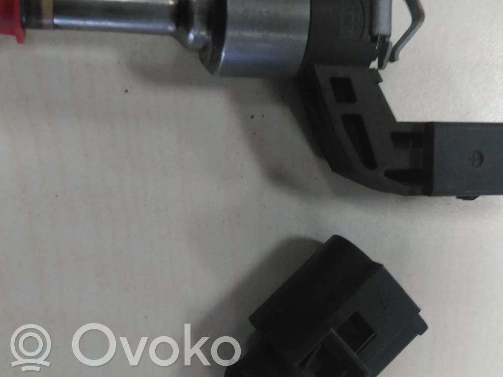 Volkswagen PASSAT B6 Fuel injector 