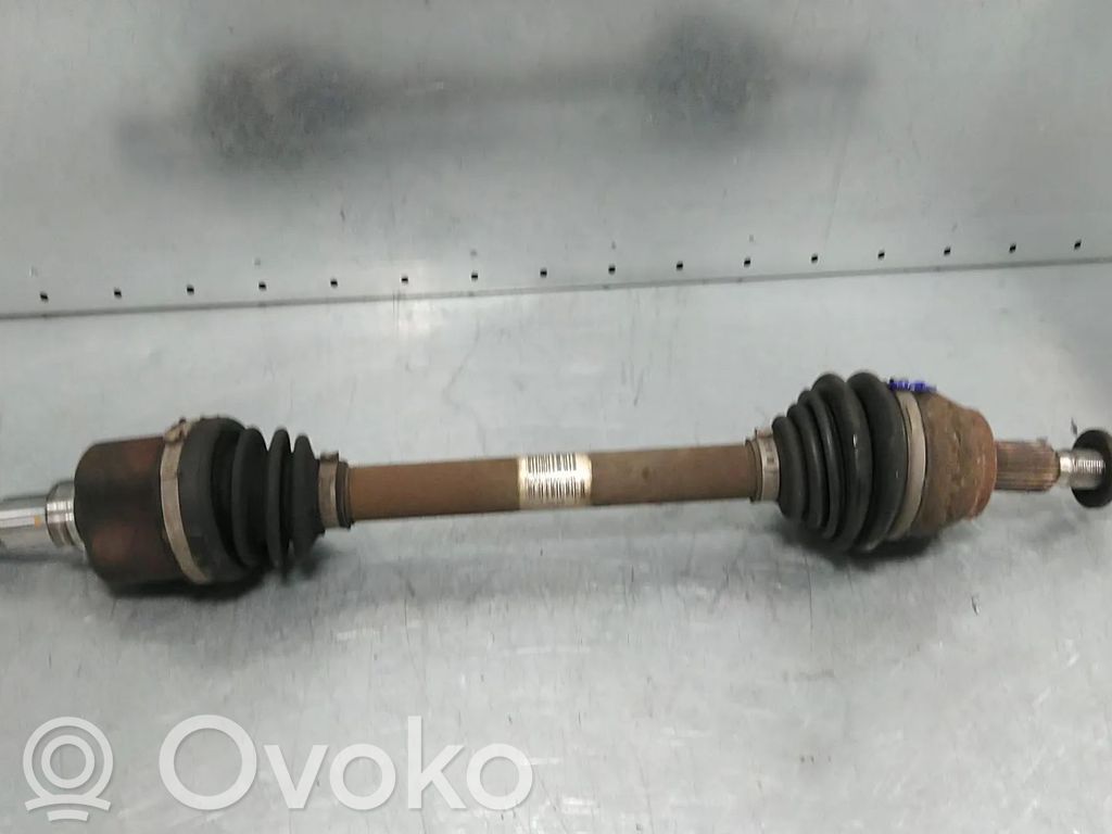 Ford Focus Priekinis pusašis 