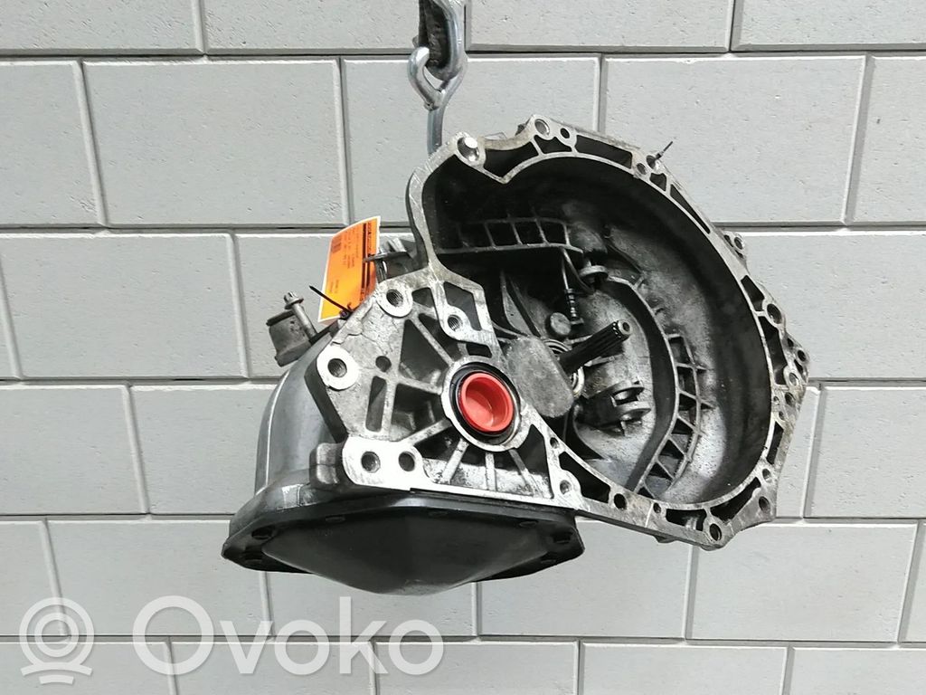 Opel Corsa D Mehāniska 5 ātrumu pārnesumkārba 
