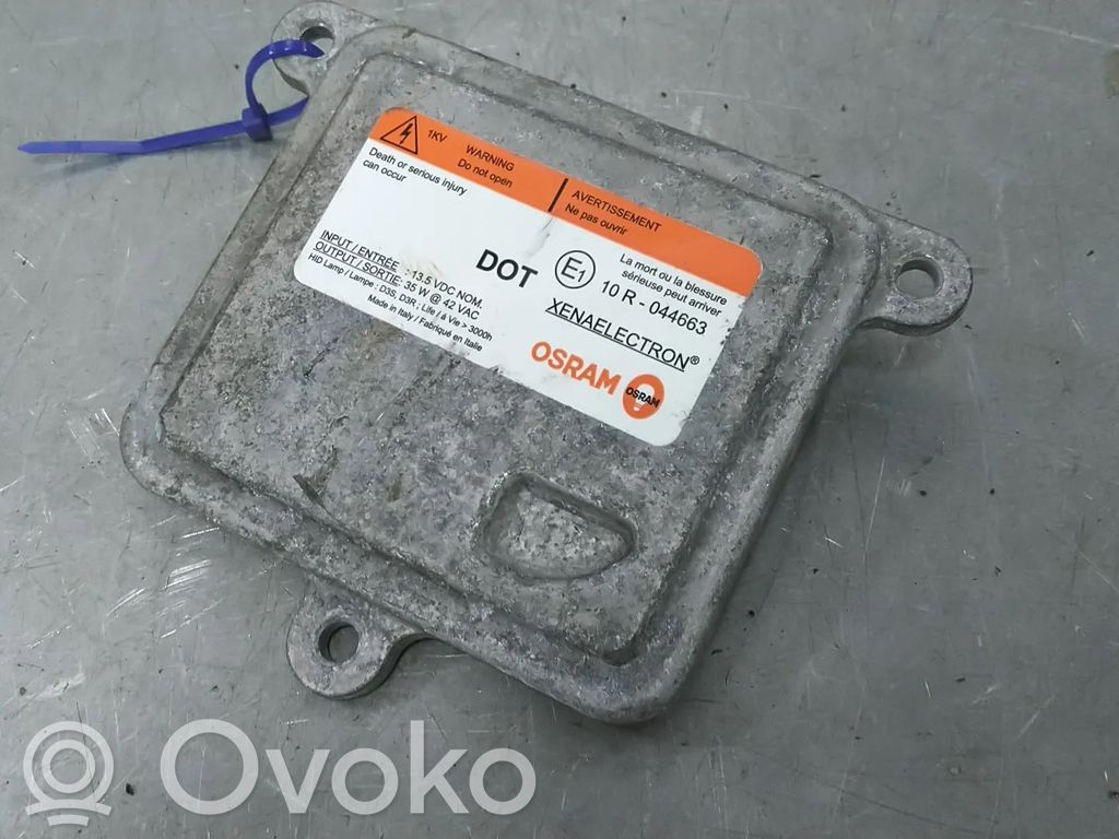Ford Focus Light module LCM 