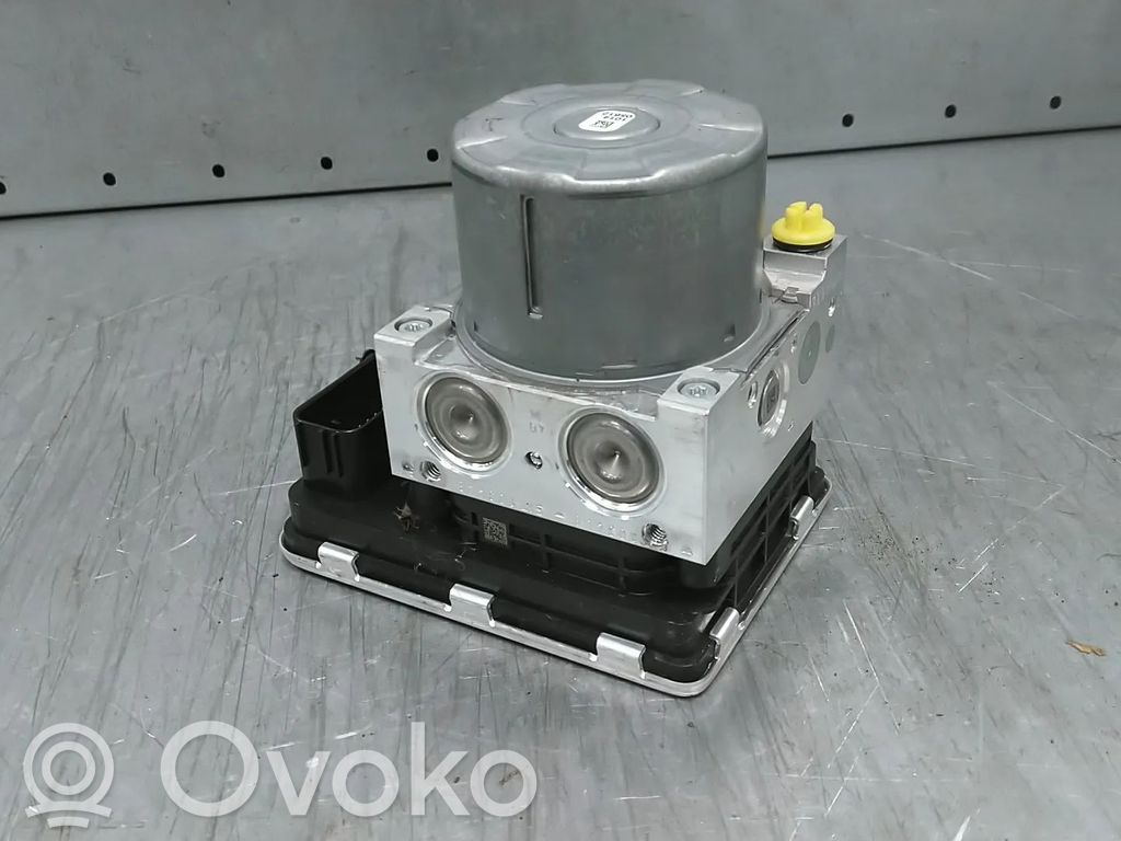 BMW 2 F22 F23 ABS Pump 