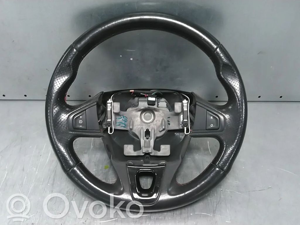 Renault Megane III Ohjauspyörä 