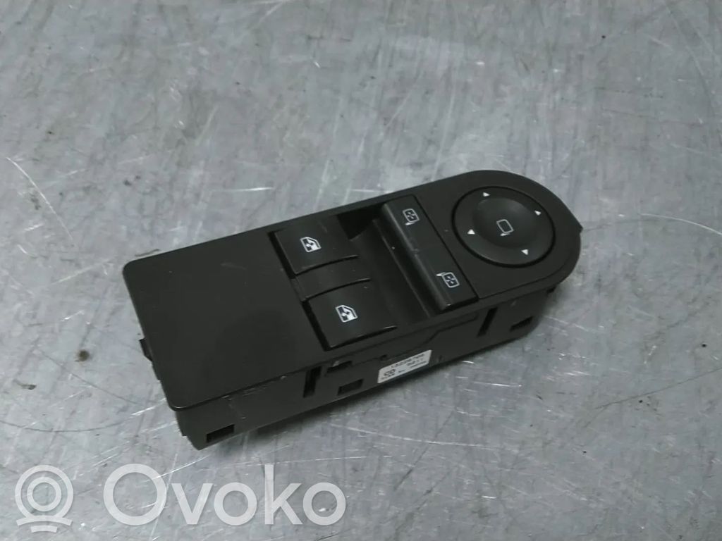 Opel Zafira B Alte piese de interior 