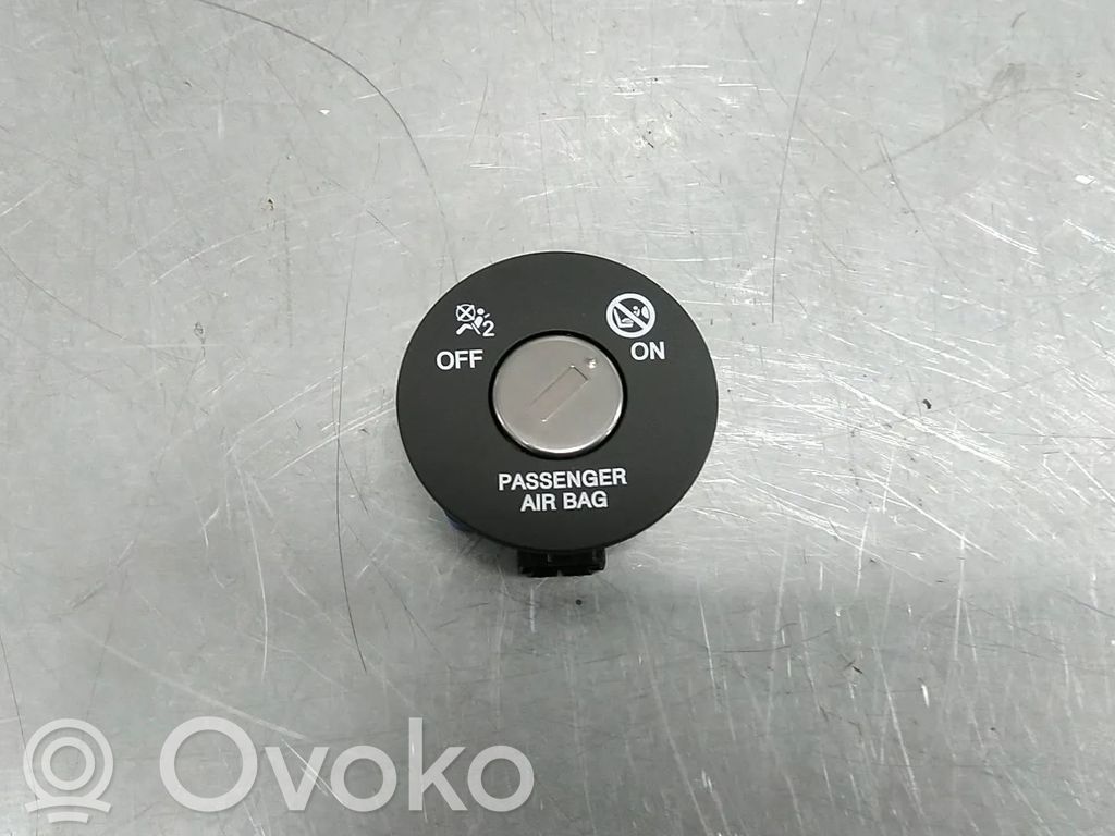 Hyundai Tucson IV NX4 Interruptor de encendido/apagado del airbag de pasajero 