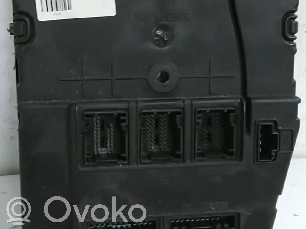 BSM vadības modulis   8200606830,F4R770