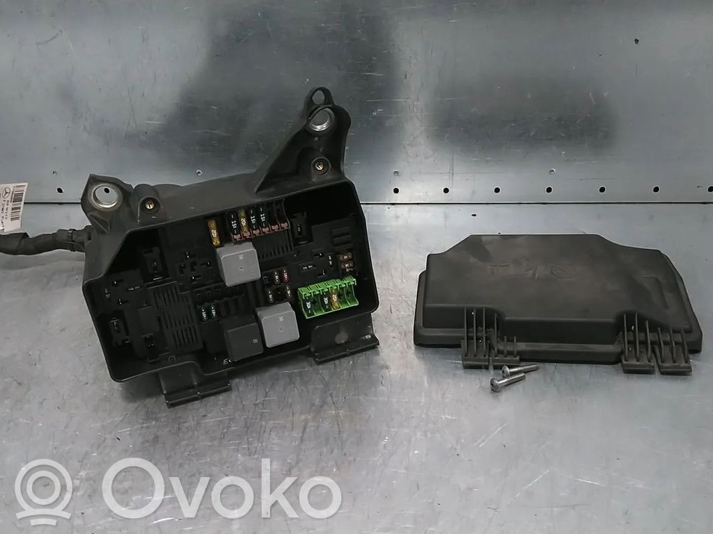 Módulo de fusible   A2139062202