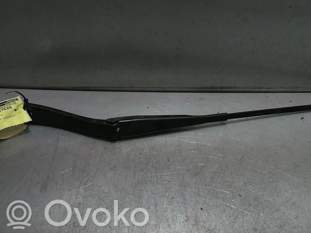 Dacia Sandero Ramię wycieraczki szyby przedniej / czołowej