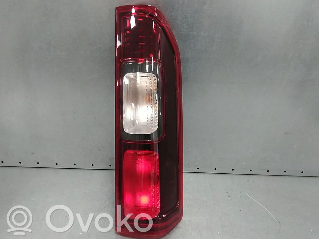 Renault Trafic III (X82) Luci posteriori 