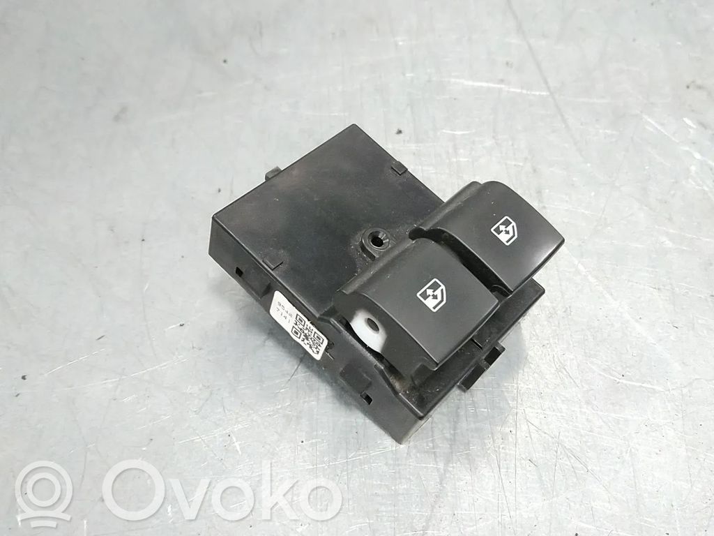 Opel Karl Interruptor del elevalunas eléctrico 