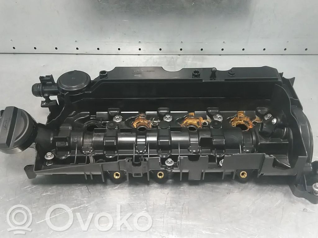 BMW 3 G20 G21 Pokrywa zaworów 