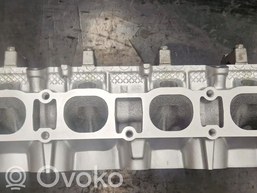 Ford Kuga III Engine head 