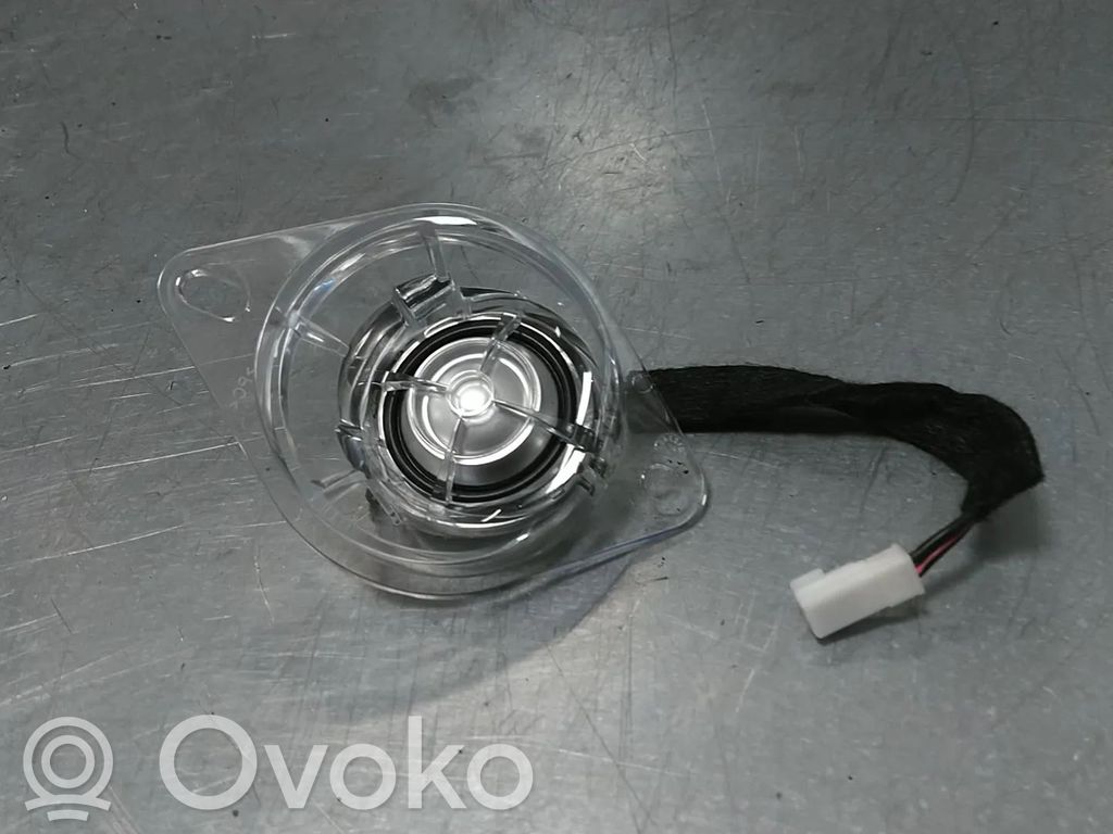BMW 7 G11 G12 Głośnik drzwi przednich 