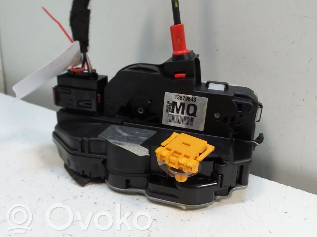 Opel Mokka Zamek drzwi tylnych 