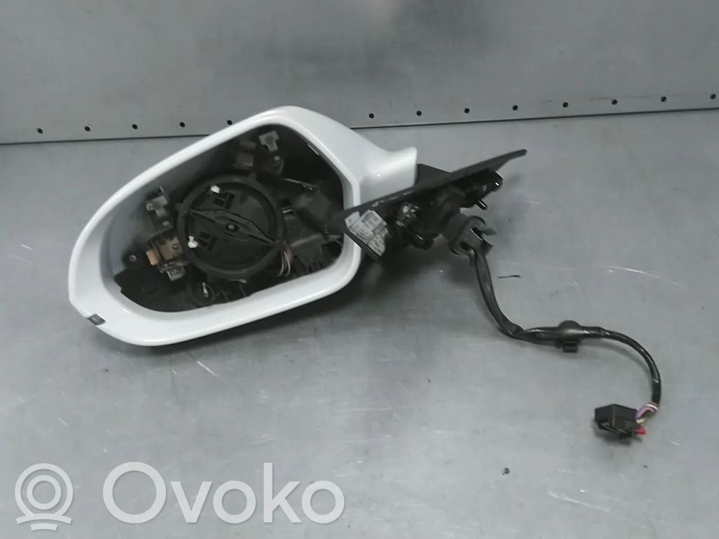 Audi A6 S6 C7 4G Elektryczne lusterko boczne drzwi przednich 