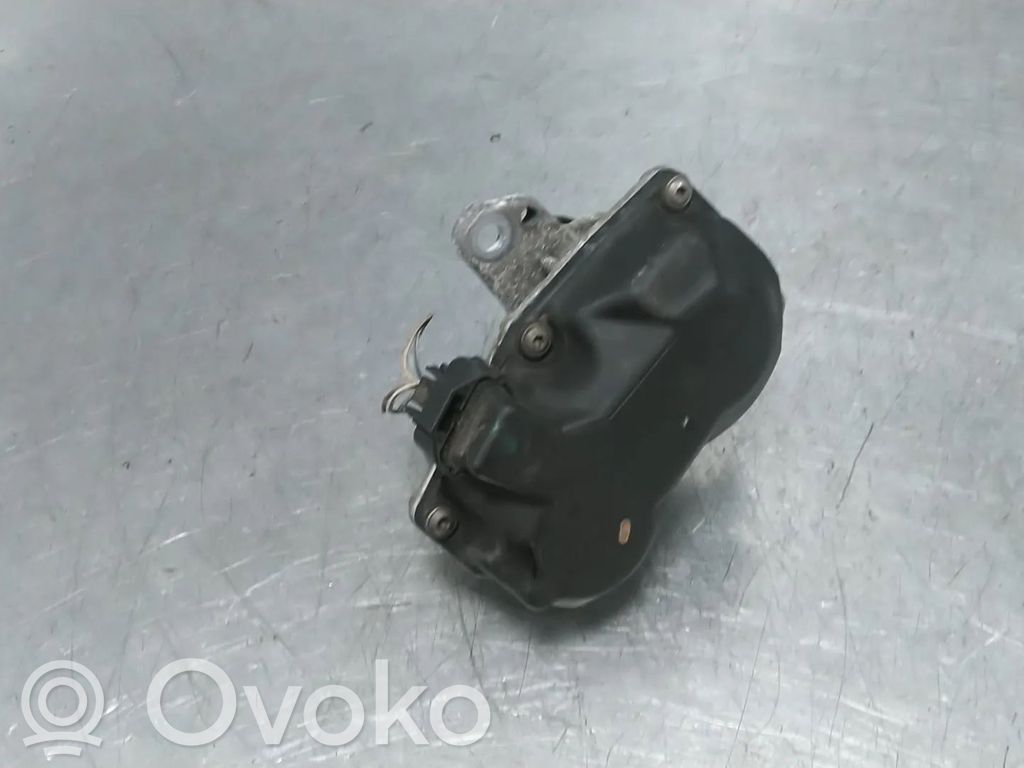 Opel Vivaro Zawór EGR 