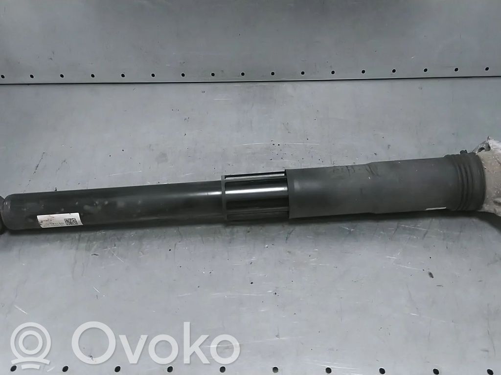 Volkswagen Golf VIII Amortizor spate 