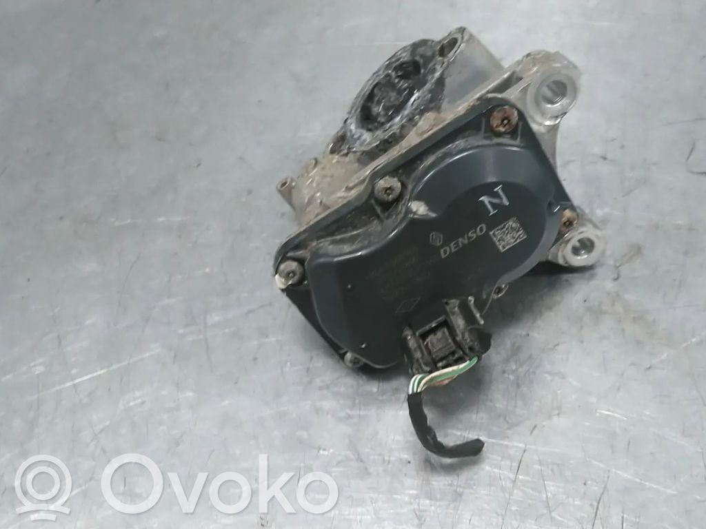 Opel Vivaro Starter motor 