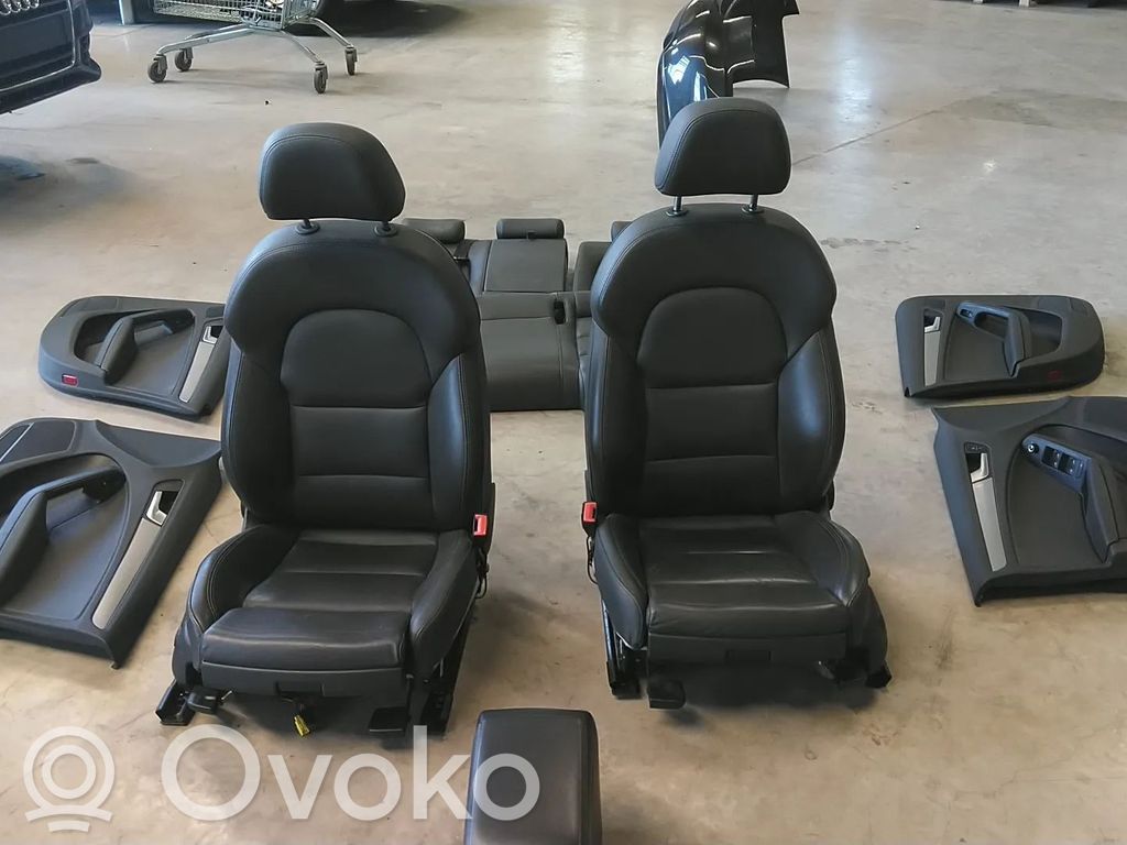 Interior set