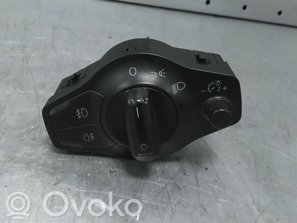 Audi A4 S4 B8 8K Otros repuestos del interior 