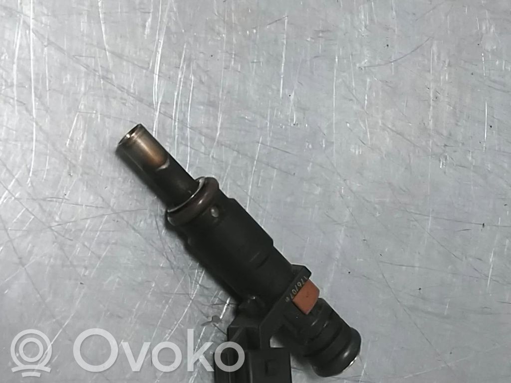 BMW 1 E81 E87 Inyector de combustible 