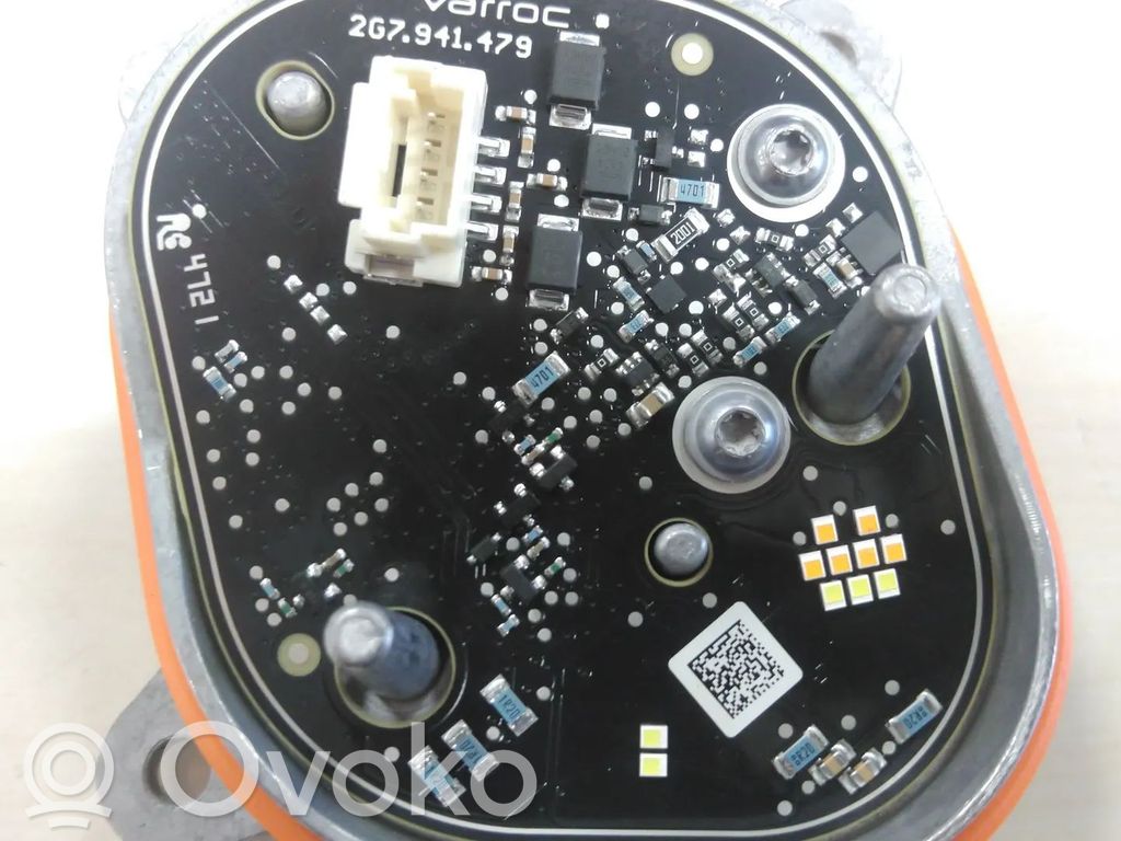 Volkswagen Taigo Faro delantero LED diurno 