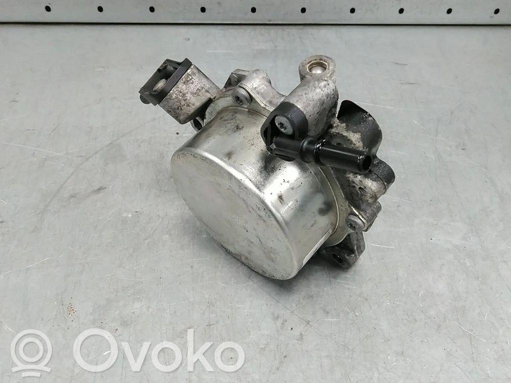 Peugeot Boxer Vacuum pump 