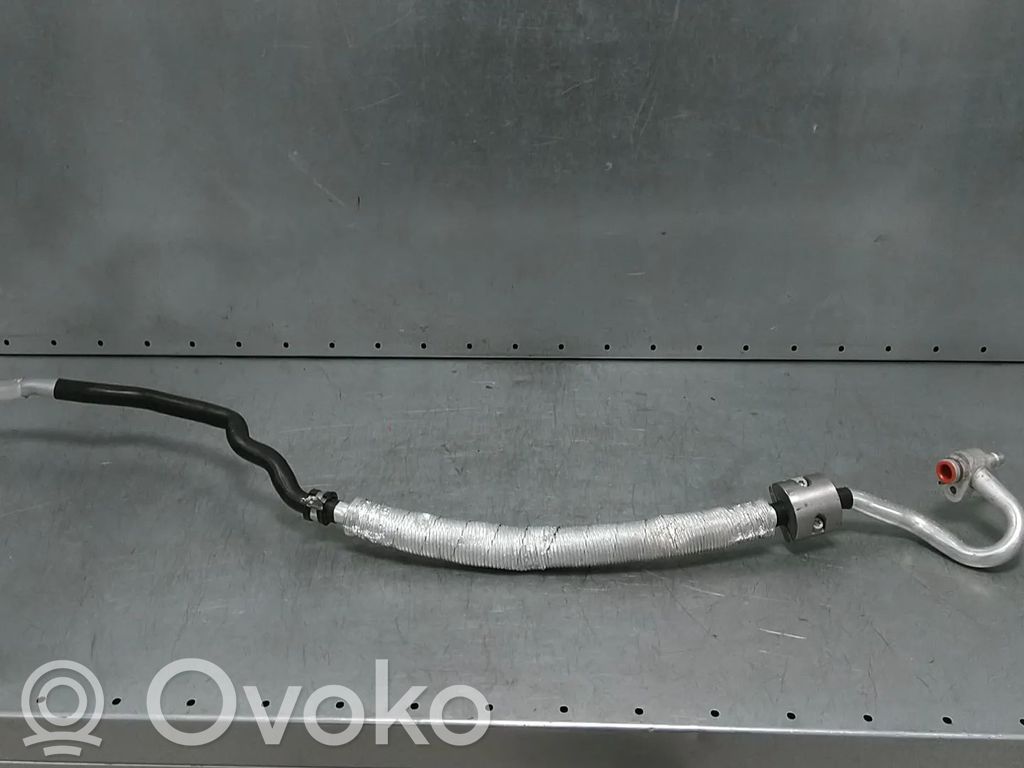 Audi A7 S7 4G Ilmastointilaitteen putki (A/C) 